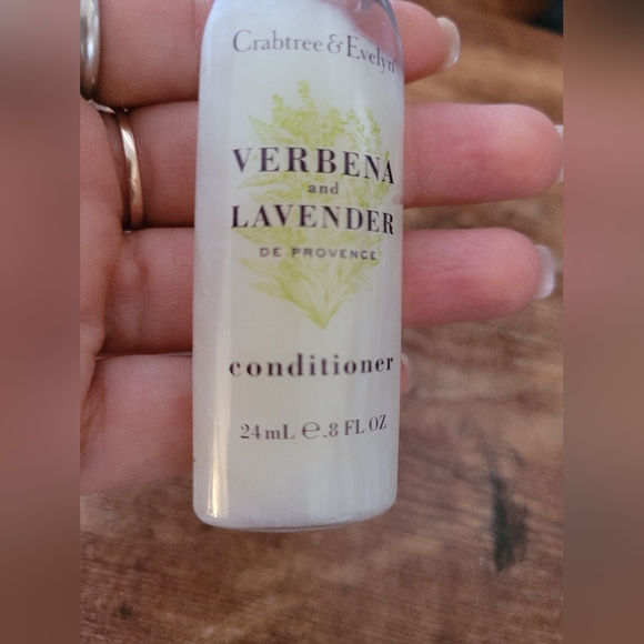 Crabtree & Evelyn toiletries - Picture 5 of 5